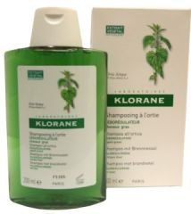 Klorane Isırganotu Ekstresi İçeren Yağlı Saçlar İçin Bakım Şampuanı 200 ml